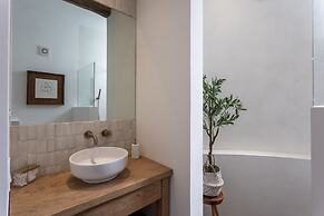Panoramic Paradise 3BR Overlooking SMA