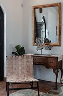Panoramic Paradise 3BR Overlooking SMA