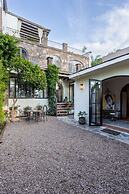 Panoramic Paradise 3BR Overlooking SMA