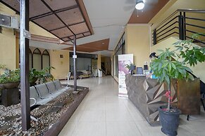Arzo Hotel Grand Lodge