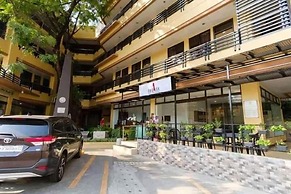Arzo Hotel Grand Lodge