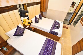 Hotel Dream Palace Residency