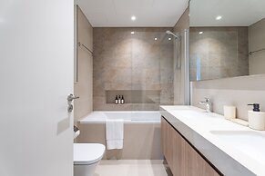 Nasma Holiday Homes - Downtown Views II