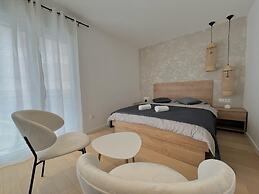 Premium Suite Anemar