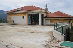 Apartments Ploski