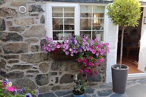 Ginentonic Cottage