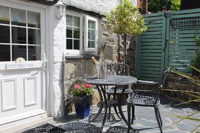 Ginentonic Cottage