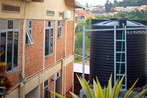 Inviting 6-bedrooms Apartment in Kigali