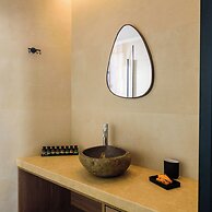 Arthur Suites