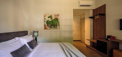 Arthur Suites
