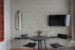 Resume Apartments