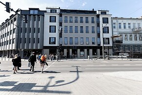 Resume Apartments