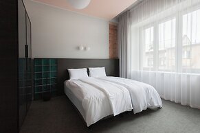 Resume Apartments