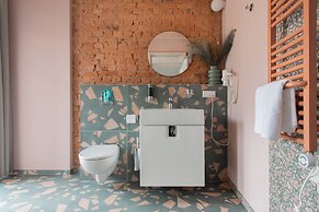 Resume Apartments