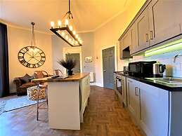 Claremont The Leeming