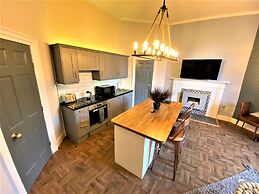 Claremont The Leeming