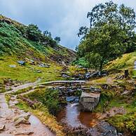 b Hill Cottage Haworth