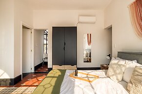 Santa Casa by Tasman