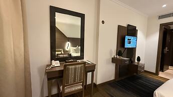 Lamar Ajyad First Hotel Tower A