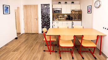 School Apartment by metro stop Vyšehrad