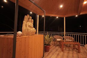 The Woods Retreat