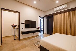 The Saravi Resort