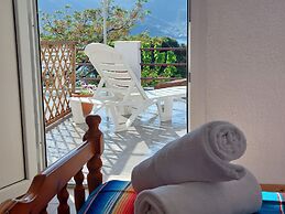 Maeiz Skopelos