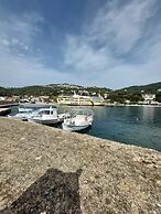 Maeiz Skopelos