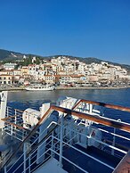 Maeiz Skopelos