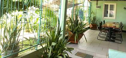 Unu Pikin Guesthouse