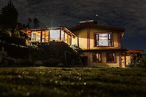 Panchachuli House