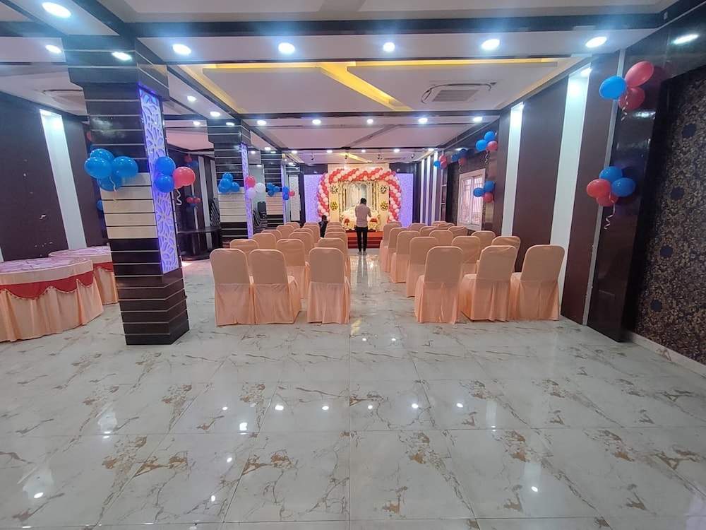 Ma Parvati residency