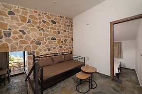 Agrilia Koromili Retreat