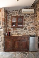 Agrilia Koromili Retreat