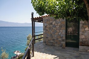 Agrilia Koromili Retreat
