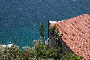 Agrilia Koromili Retreat
