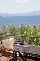 Agrilia Koromili Retreat
