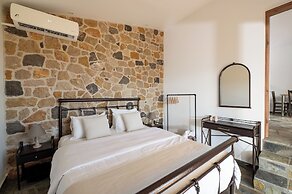 Agrilia Koromili Retreat