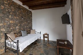 Agrilia Koromili Retreat