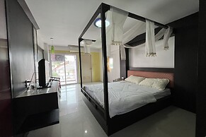 Phongsathon Mansion