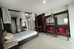 Phongsathon Mansion