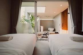 Mist Villa