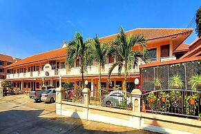 Pf Resort