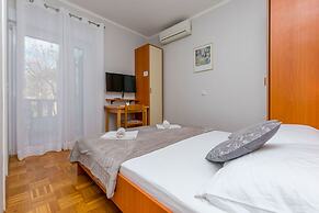 Apartments Tonko