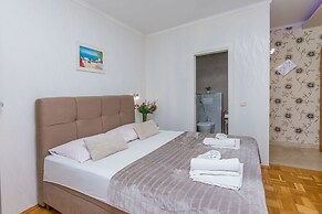 Apartments Tonko