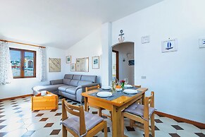 La Lampara House
