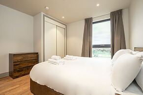 Chic Modern North London Flat