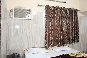 Hotel VK Grand