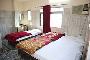 Hotel VK Grand