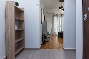 Modern Cozy 1 Bd Piraeus Perfection Apt